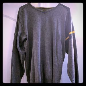 Droors MFG CO. Men’s sweater